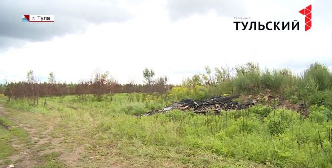 Поле под Тулой заливают фекалиями: под подозрением – ассенизаторы из Калуги