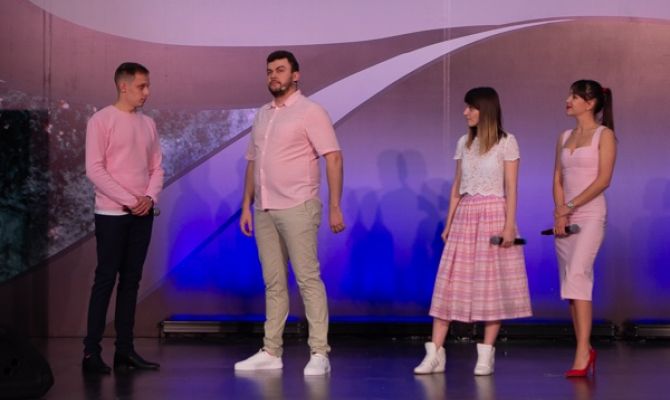 Тульская команда «Сборная бывших» вышла в Премьер-лигу КВН