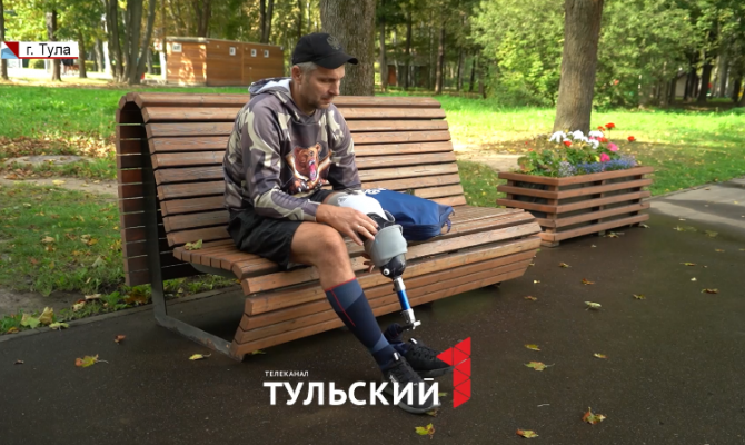 Ветеран СВО с протезом ноги пробежал «Кросс нации» в Туле