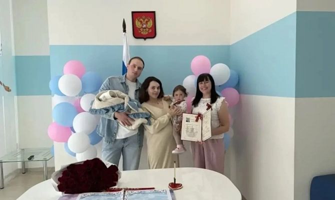 Накануне Дня Победы из перинатального центра в Туле выписали 32 малыша