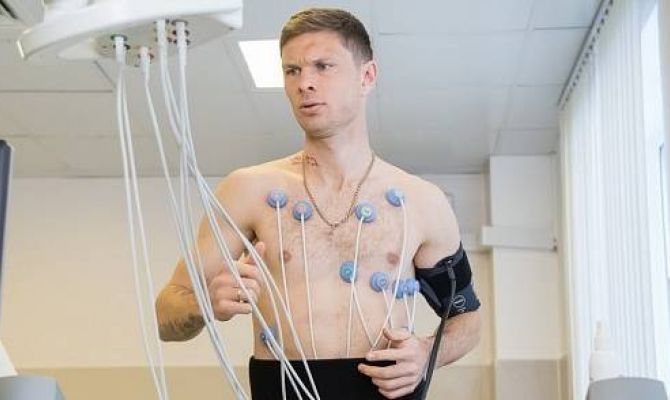 Футболистов тульского «Арсенала» осмотрели московские врачи