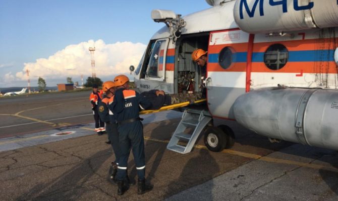 Тульские сотрудники МЧС спасли туриста в горах Бурятии