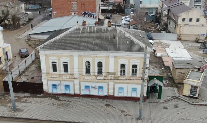 Памятник архитектуры в центре Тулы продали на аукционе: какая судьба ждет дом оружейника Чижова