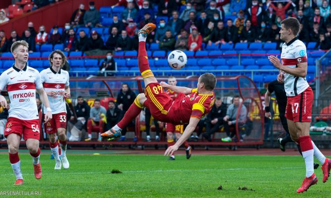 На матч "Арсенал" - "Спартак" в Туле пустят только обладателей сезонных абонементов