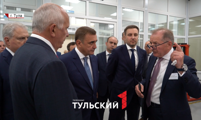 Выполнение гособоронзаказа: Сергею Чемезову показали работу оборонного завода в Туле