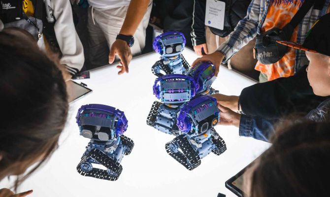 Тулякам покажут четвертый отборочный тур "Битва роботов"