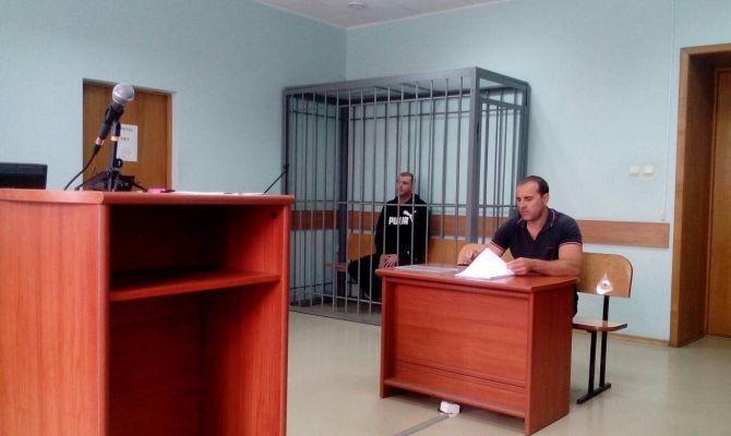 Обвиняемый во взяточничестве экс-заместитель начальника УФСИН отрицает свою вину