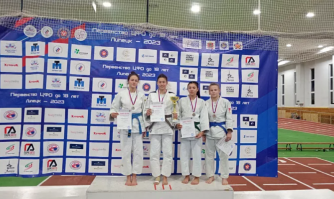 Тулячки заняли призовые места на первенстве ЦФО по дзюдо
