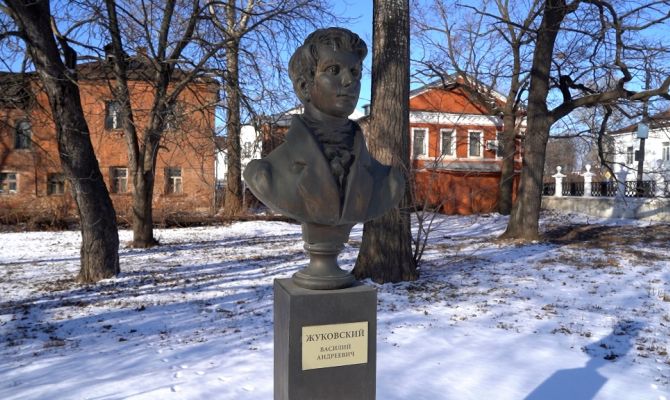 К юбилею Василия Жуковского: почему основоположника русского романтизма считали слабым учеником