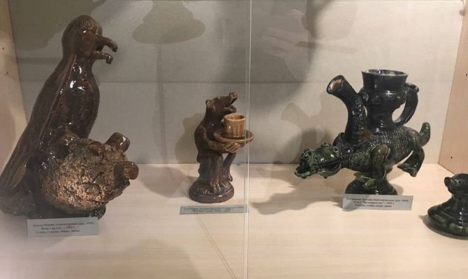 В Туле открылась выставка "Скопинские фантазии из глины"