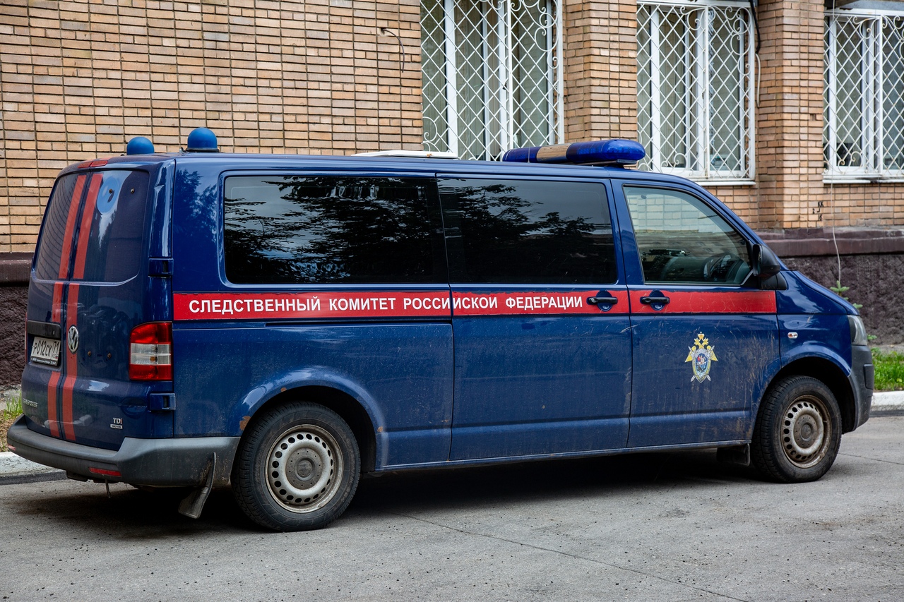 Трагедия в Липках: в многоэтажке нашли сразу три трупа Трагедия в Липках: в многоэтажке нашли сразу три трупа
