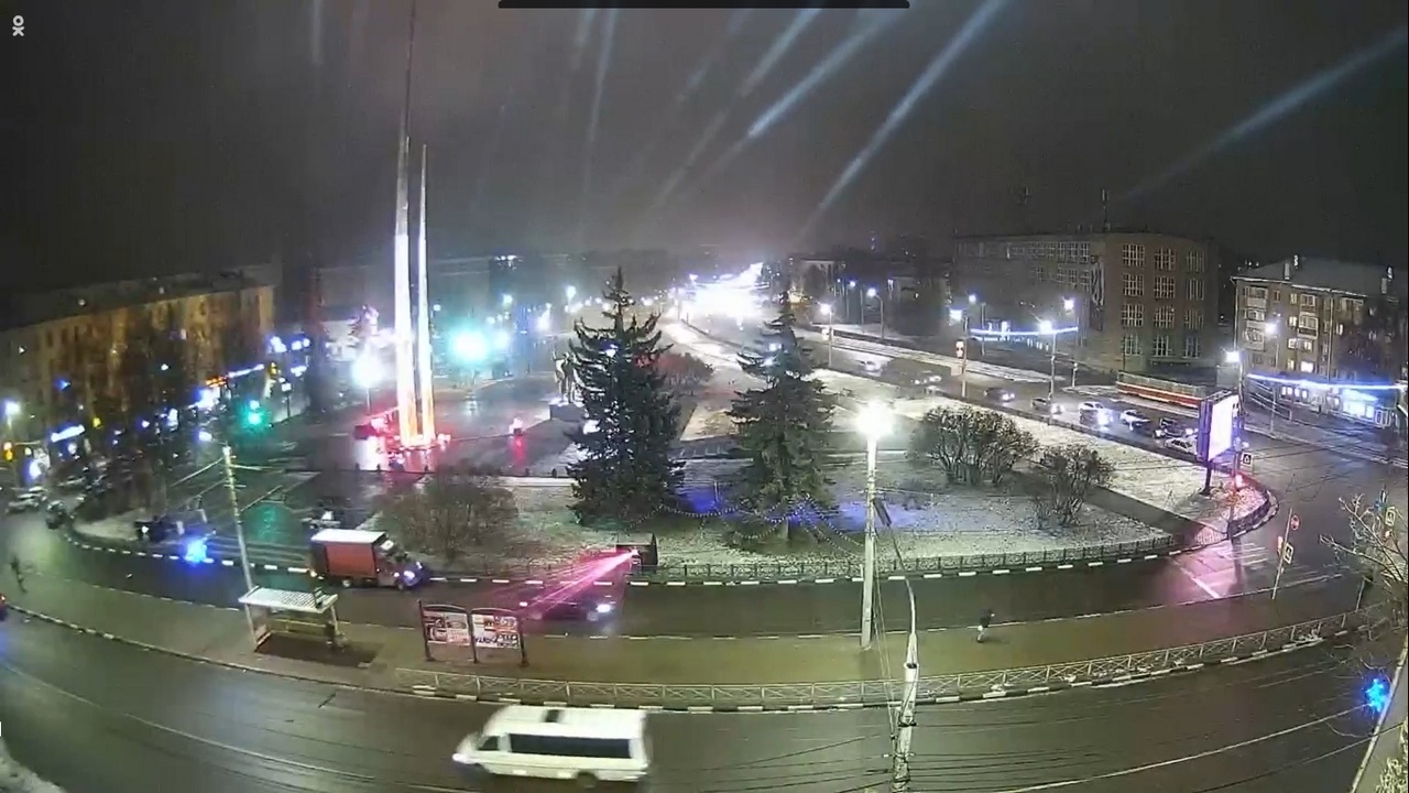 Туляки могут увидеть световую инсталляцию к 80-летию обороны города на площади Победы