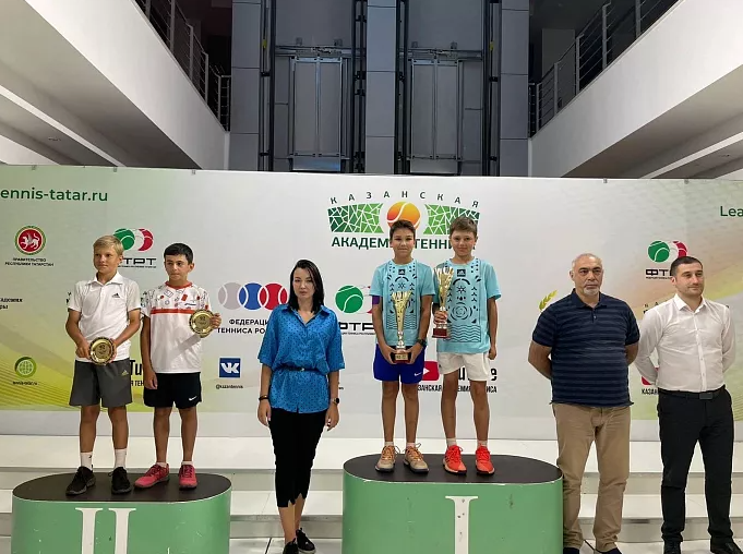 Тульские теннисисты завоевали золото на Международных соревнованиях 