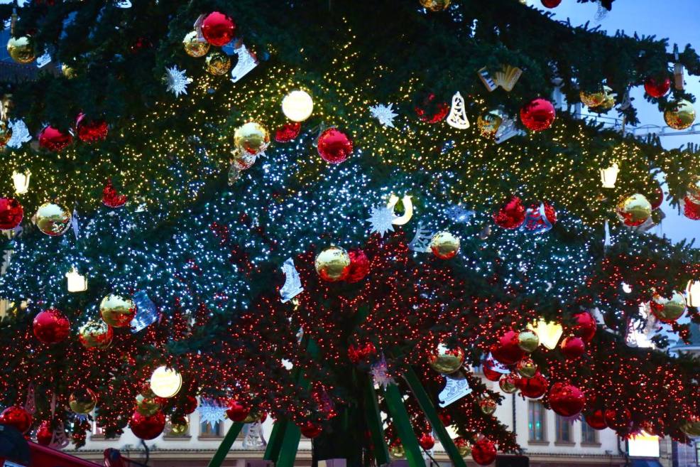 Туляки потратят на зимние покупки в среднем 21,5 тысяч рублей