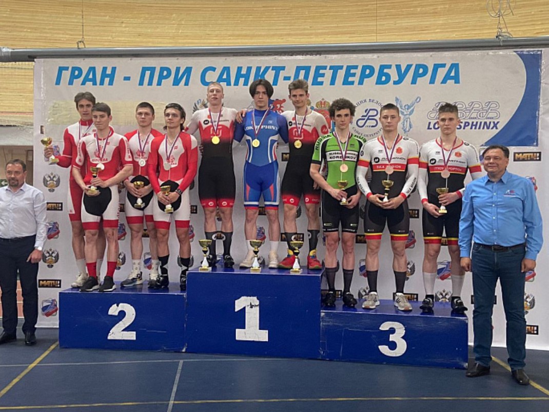 Тульские велогонщики покоряют "Гран-при Санкт-Петербурга"