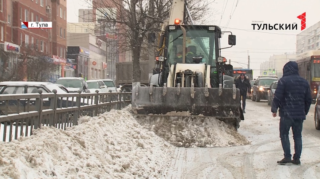 Снегопады наступают: по каким правилам и в какие сроки должны убирать улицы Тулы