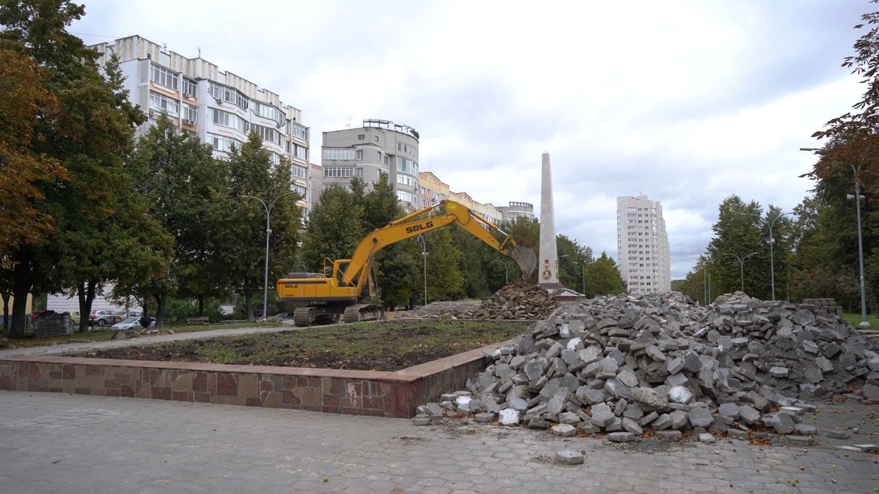 Города после тулы. Сквер Славянский. Славянский бульвар Тула. Бульвары в Туле. Тула реконструкция.