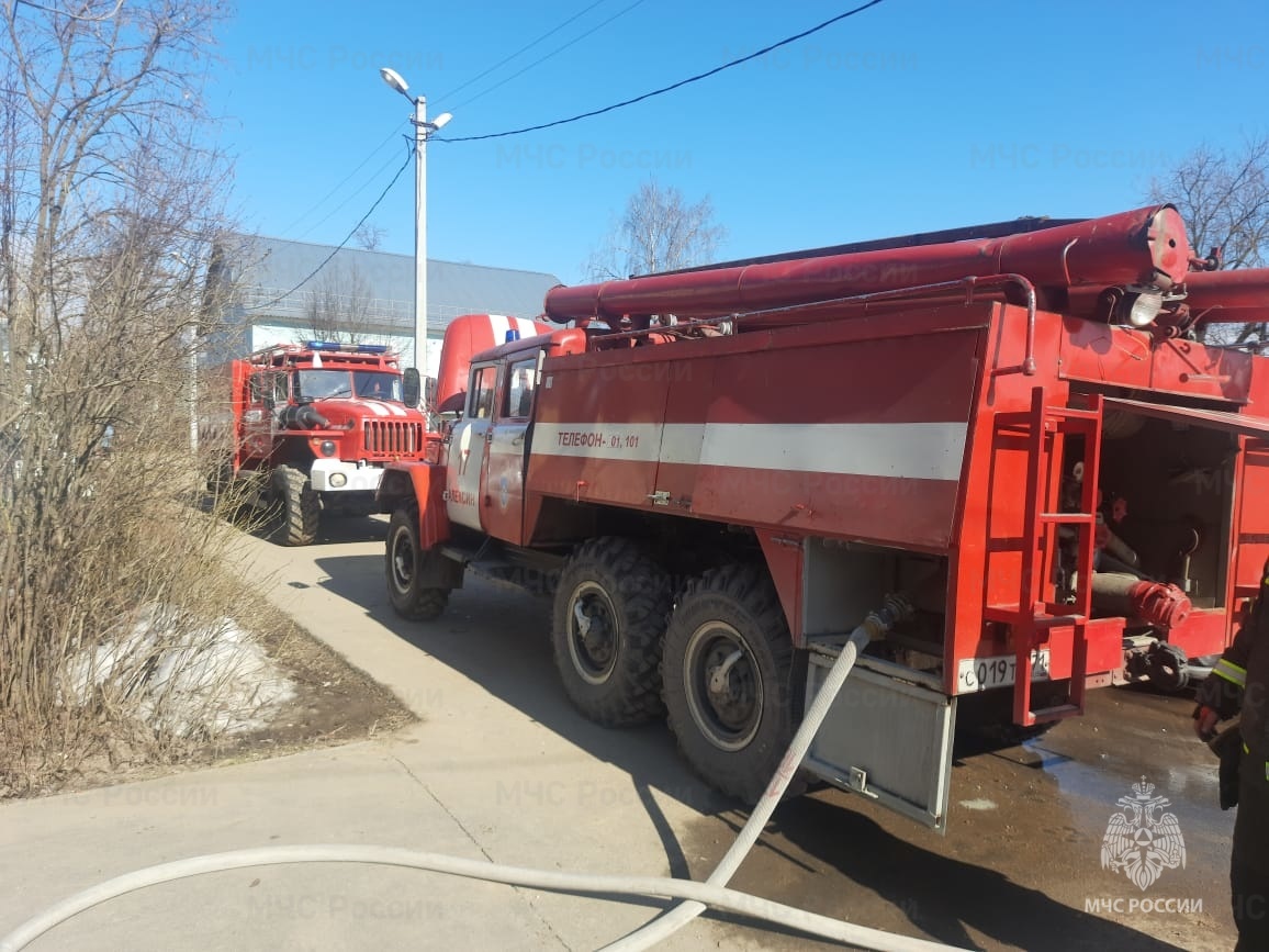 На пожаре в Алексине спасли двух человек - Новости Тулы и области - 1tulatv