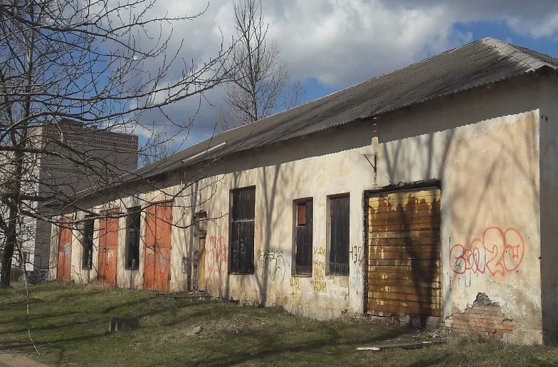 На аукционе в Алексине продадут нежилое здание