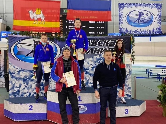 Студентка из Тулы стала чемпионкой России по конькобежному спорту