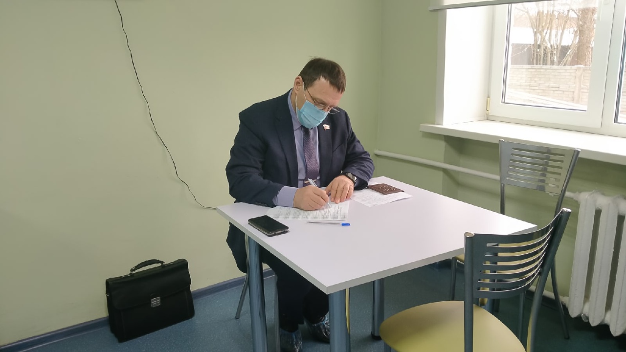 Депутаты Тульской областной Думы прошли второй этап вакцинации от коронавируса