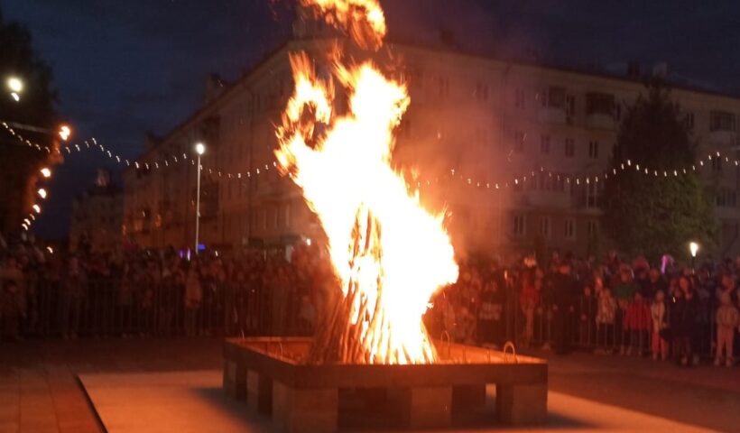 19 мая на Городской площади в Новомосковске зажгут пионерский костёр