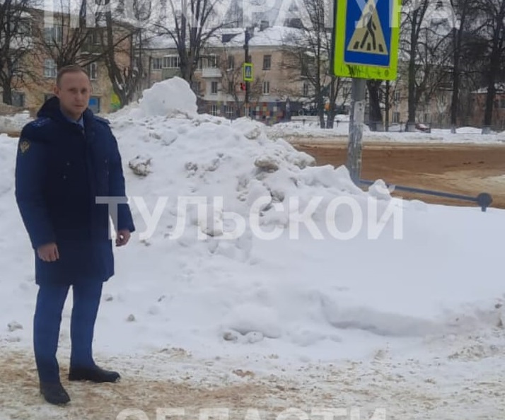 Прокуратура заставила администрацию Кимовска убрать снежные завалы