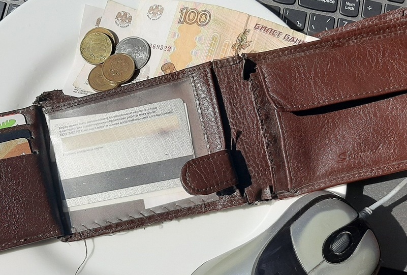 Тульская врач «подарила» мошенникам два миллиона рублей