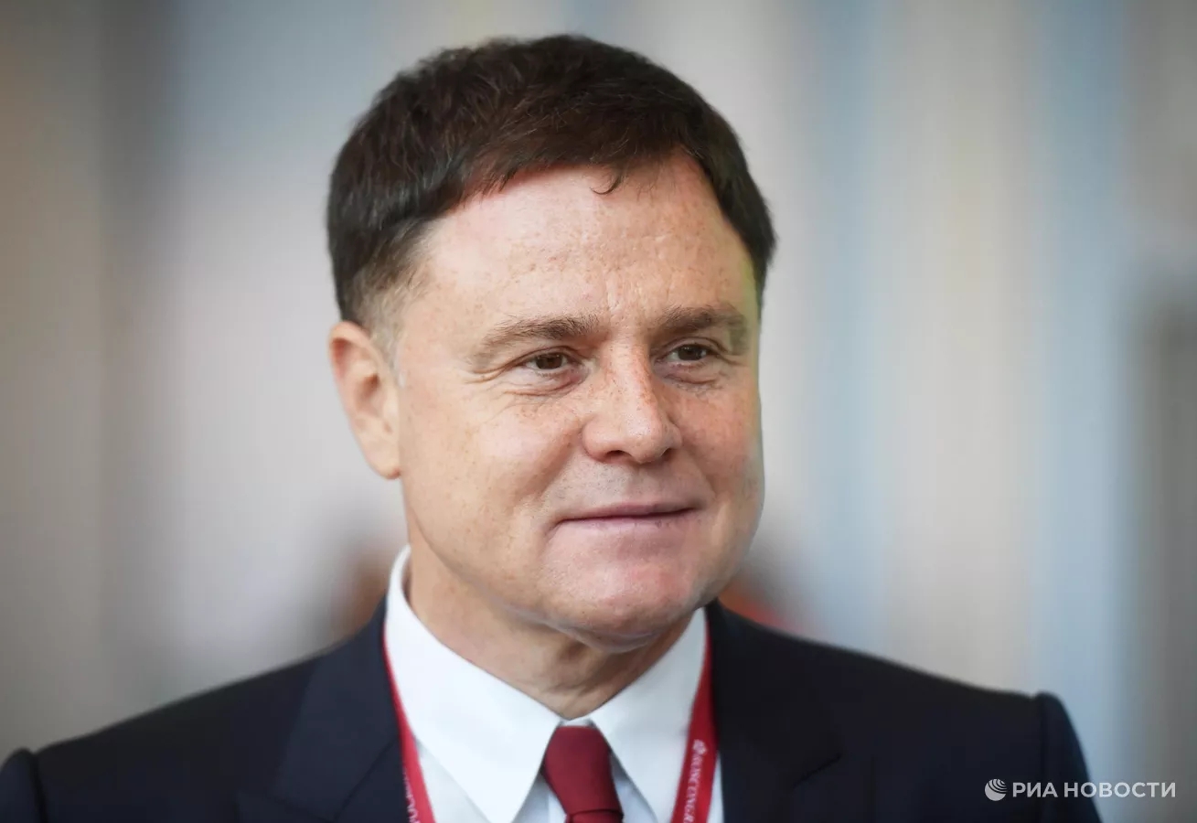 Владимир Путин наградил экс-губернатора Тульской области Владимира Груздева