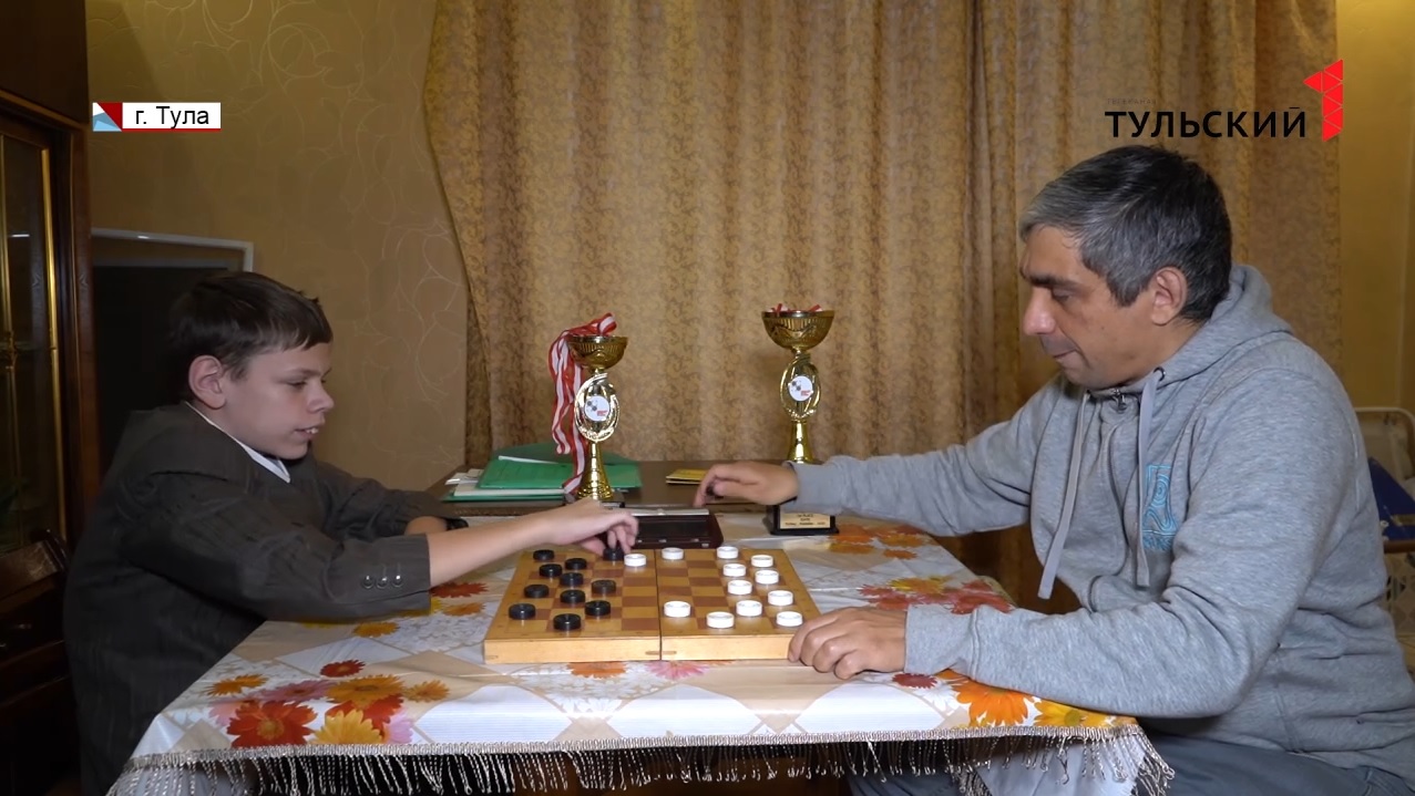 Семейное дело: как тульская династия шашистов готовится к чемпионату России
