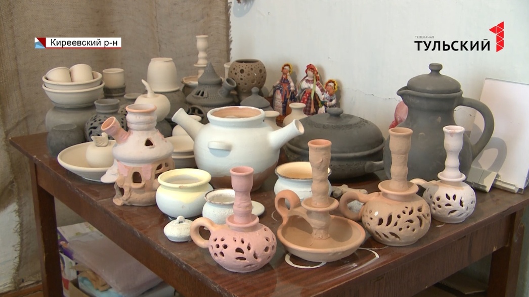 Искусство под ногами: как гончар из Киреевска превращает глину в посуду и сувениры